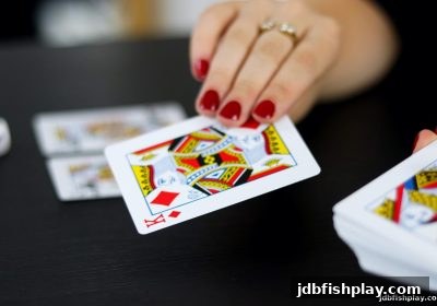 血战麻将进阶战术：从规则解析到实战技巧（jdb捕鱼试玩视角）