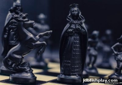 深筹码博弈新手指南：jdb捕鱼试玩视角下的德州扑克策略